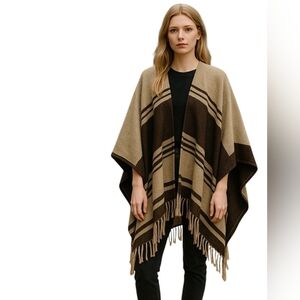 Vintage Boho Poncho Shawl Tassel Fringe Light Weight Color Block Stripes